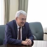 Леонид Черкесов провел встречу с директором НИИ имени Г.И. Турнера Сергеем Виссарионовым