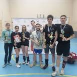 «Единая Россия» поддержала соревнования по волейболу