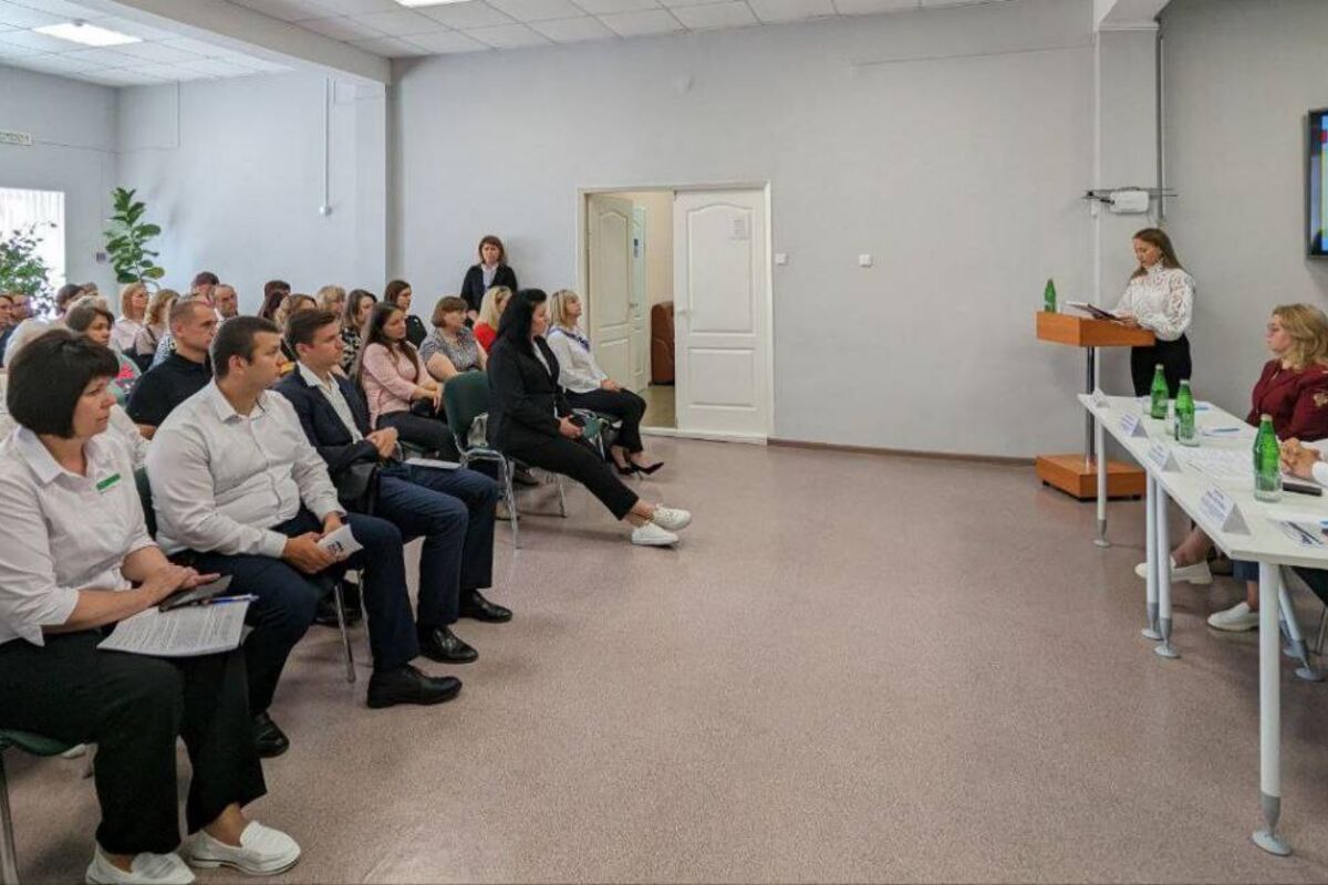 Сторонники «Единой России» и представители бизнеса обсудили в Балашове перспективы цифровизации деятельности МСП