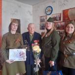Депутаты «Единой России» поздравили участника Великой Отечественной войны с Днем Рождения