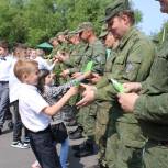 Единороссы Мамоново поздравили пограничников с профессиональным праздником