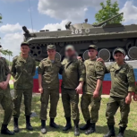 Делегация из Карачаево-Черкесии встретилась с военными-контрактниками в г. Буденновске