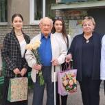 Активисты «Единой России» в Ленинском районе Пензы провели акцию «Подарки ветеранам»