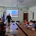 В Железногорске-Илимском прошёл семинар по единому сетевому стандарту для первичек «Единой России»