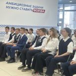 «Единая Россия» проводит для воронежских подростков встречи по вопросам трудоустройства на время каникул
