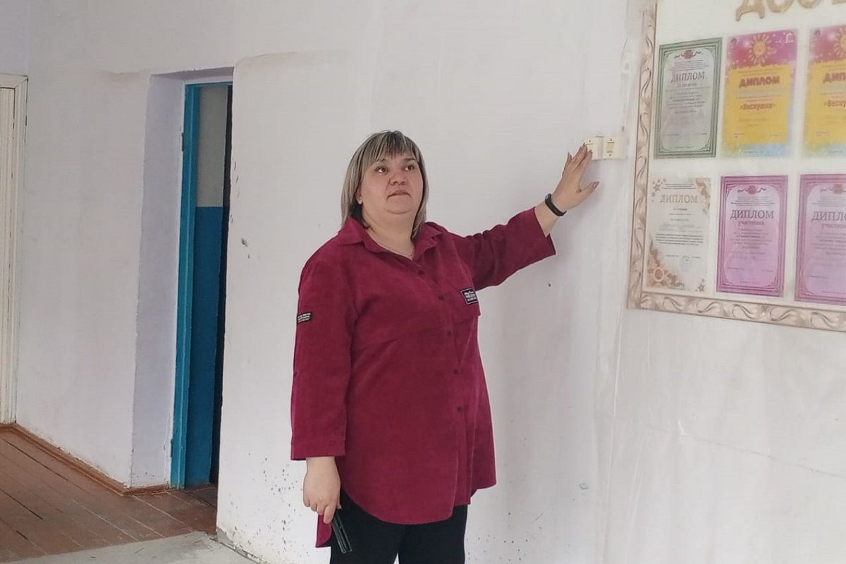 «Единая Россия» оценила ремонт домов культуры в двух районах Омской области