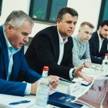 Депутат Госдумы Александр Толмачёв встретился с участниками предварительного голосования и проекта «ПолитСтарт»