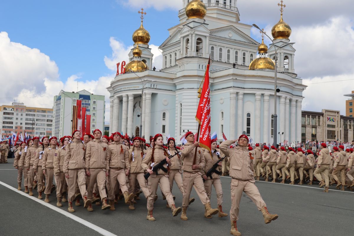 В Мордовии прошел Парад Великой Победы | 09.05.2024 | Саранск - БезФормата