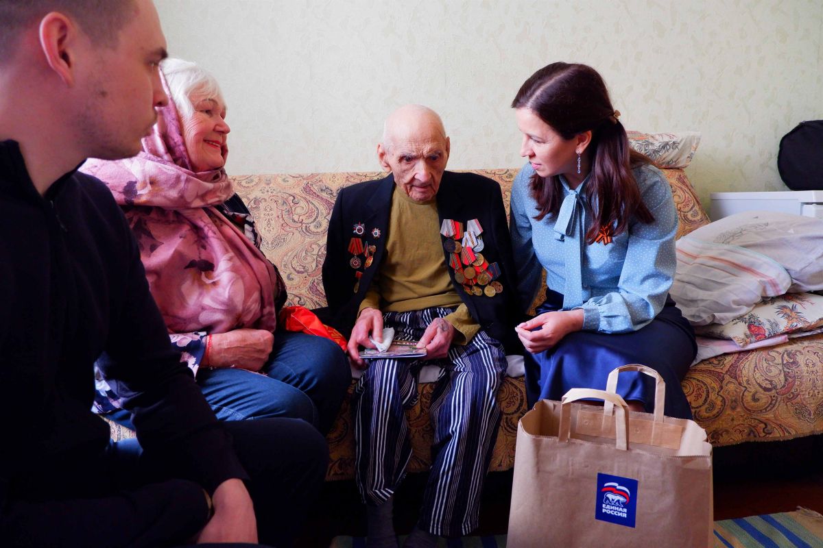 В преддверии 9 мая «Единая Россия» уделяет особое внимание ветеранам