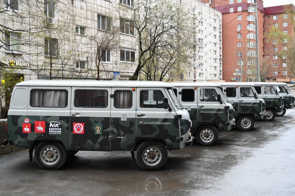 Из Перми выехали пять автомобилей марки «УАЗ» с грузом гуманитарной помощи  в зону специальной военной операции