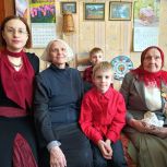 «Великая Победа остается в наших сердцах навсегда». Депутаты «Единой России» навестили ветеранов Великой Отечественной войны в День Победы