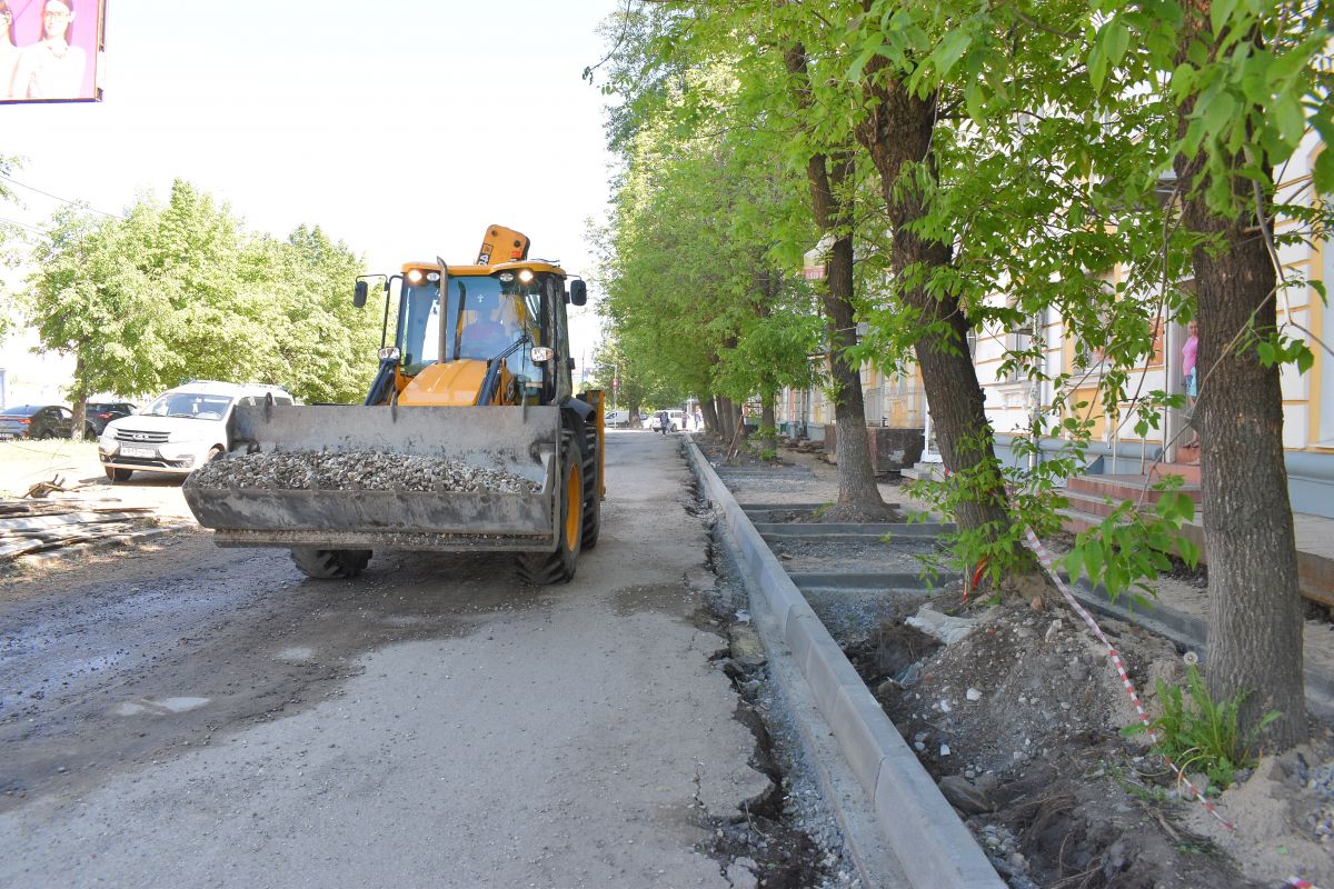 В Твери продолжается кампания по ремонту дорог | 29.05.2024 | Тверь -  БезФормата