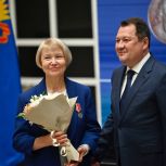 Максим Егоров вручил тамбовчанам государственные и региональные награды