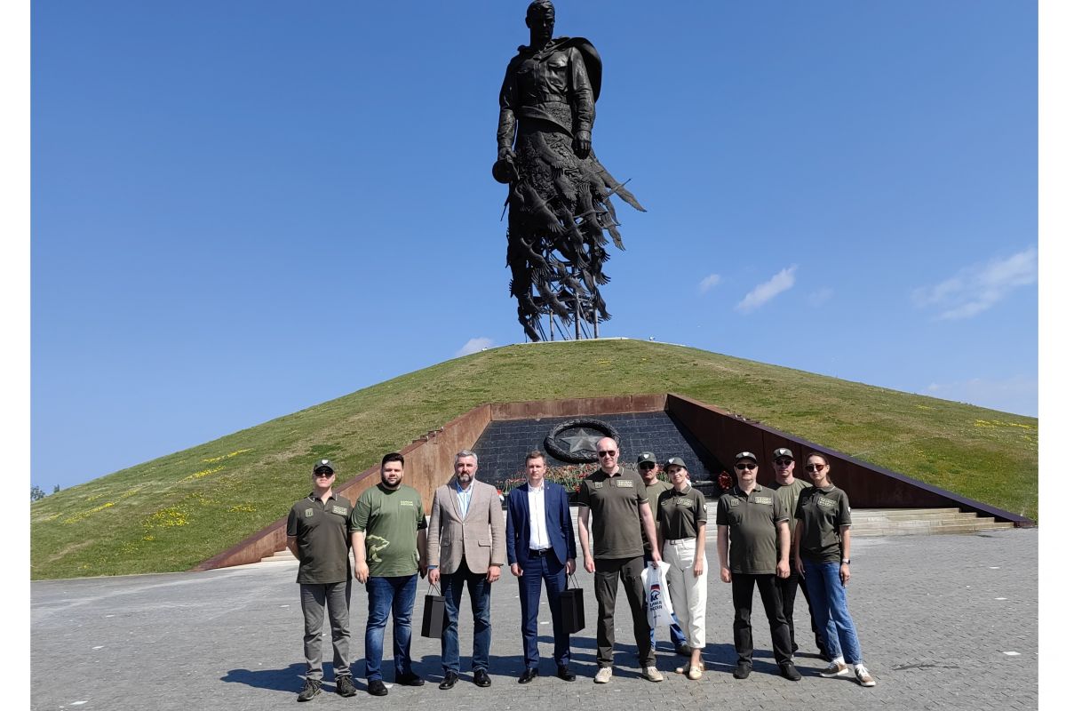 Ржев – первая остановка торжественного автопробега | 27.05.2024 | Тверь -  БезФормата