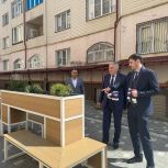 Партдесант «Единой России» в Магасе проверил состояние общественных территорий, благоустроенных в рамках «Городской среды»
