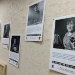 «Единая Россия» открыла в Москве фотовыставку о волонтёрах