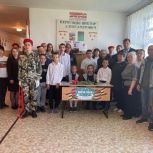 При поддержке «Единой России» в школе Новосибирской области установили Парту Героя