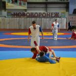 В Нововоронеже при содействии «Единой России» состоялся третий Всероссийский турнир по самбо среди девушек
