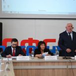 О роли женщин в обществе и мерах социальной поддержки семей говорили в Тюмени