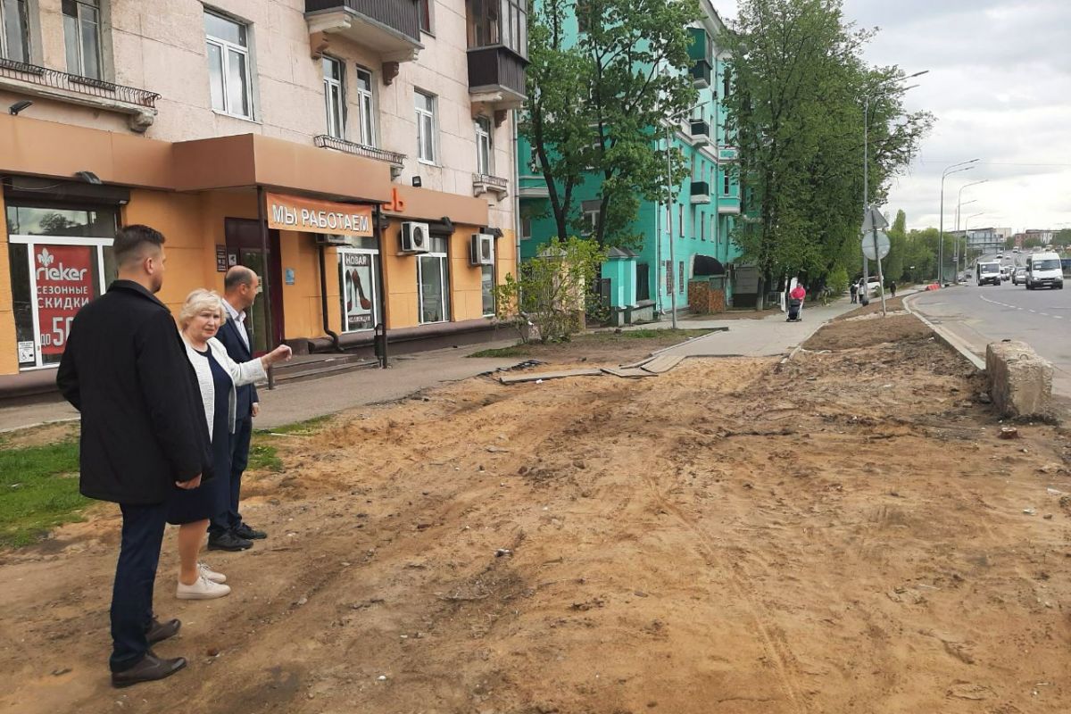 Лидия Антонова провела мониторинг ремонта дорог в Люберцах