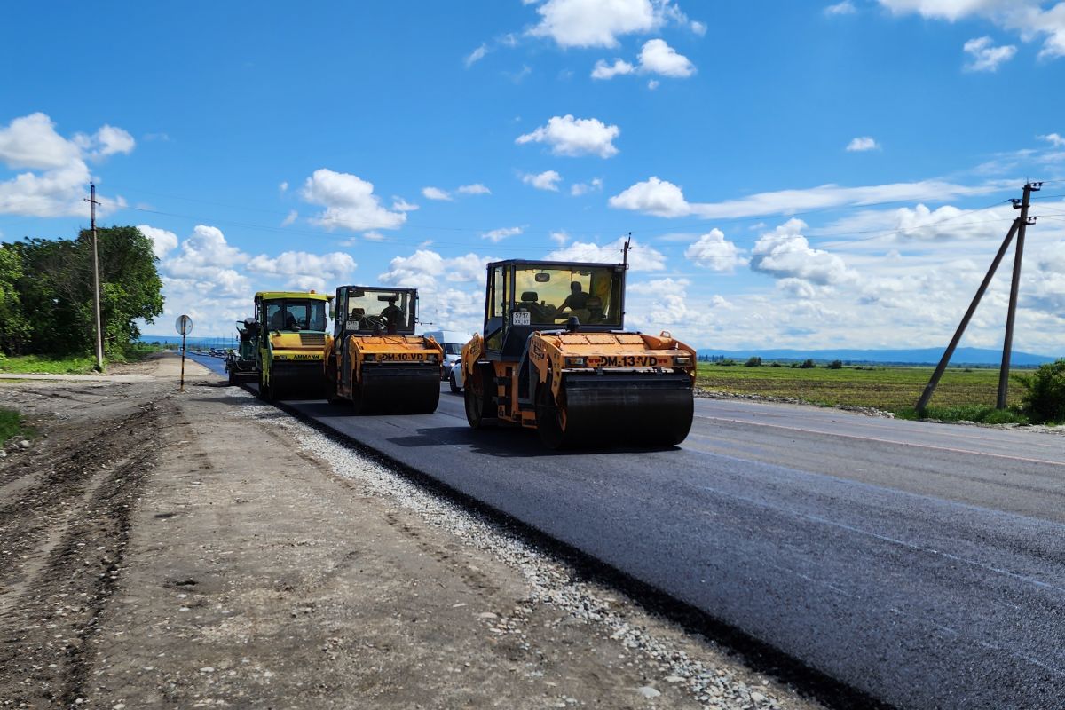 В Кабардино-Балкарии продолжается капитальный ремонт автодороги Аргудан-Александровская
