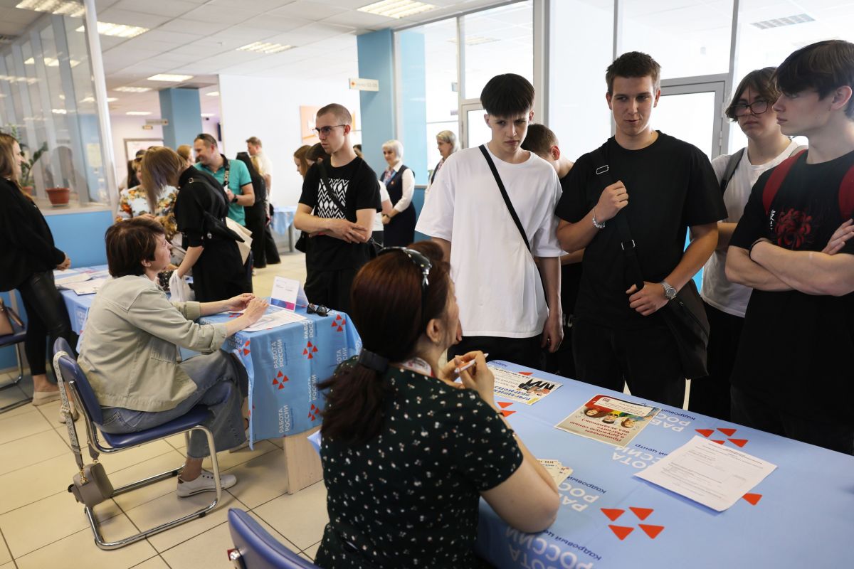 работа для подростка летом великом новгороде (99) фото