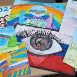 В Заинске завершается прием работ на конкурс «Дети рисуют страну»