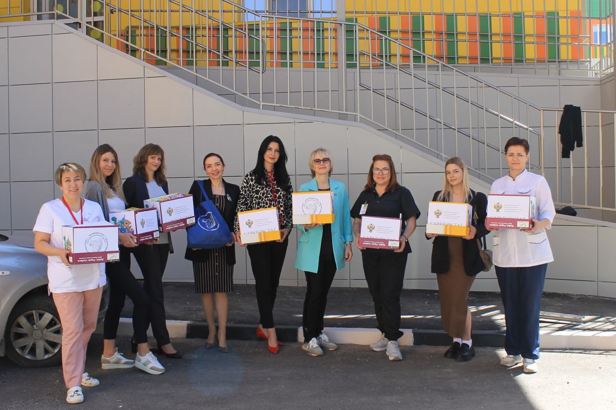 Женсоветы региона приняли участие в акции «Коробка храбрости»