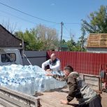 «Единая Россия» передала помощь жителям СНТ в Оренбурге