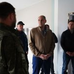 Губернатор посетил пострадавшие от паводка семьи областного центра