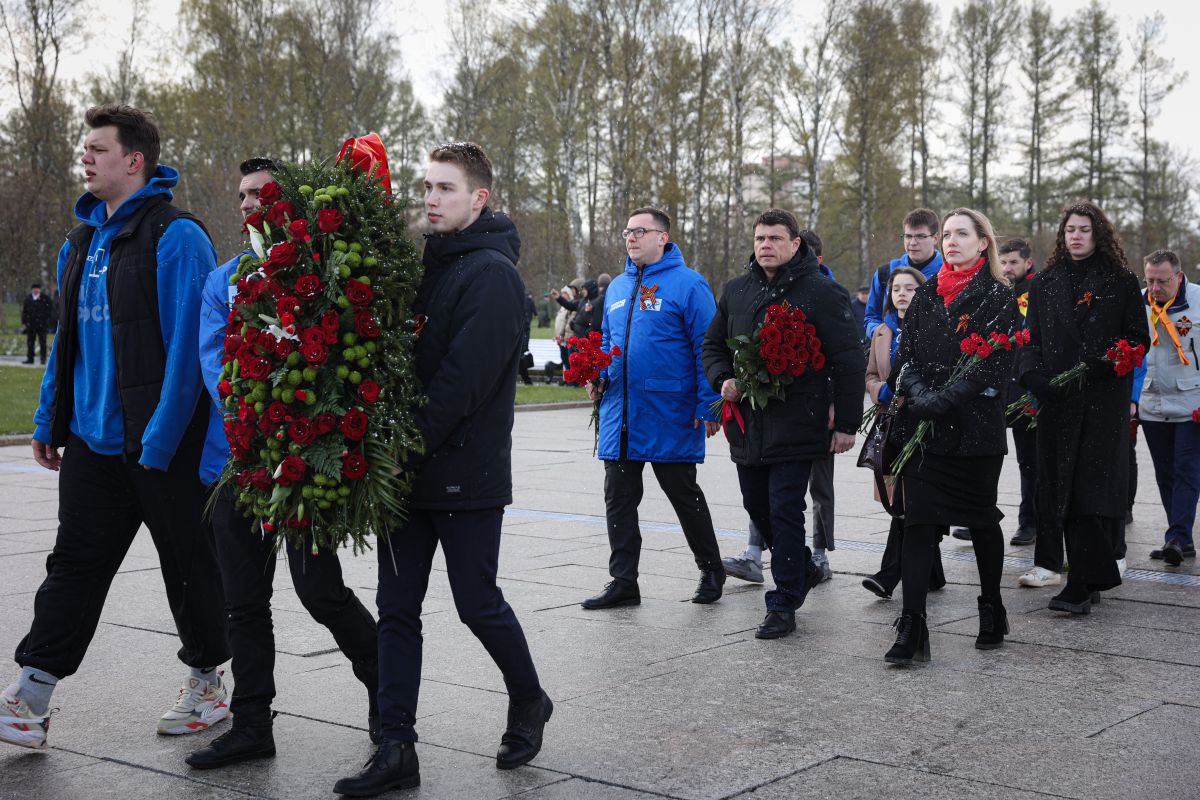 В Петербурге почтили память защитников и жителей блокадного Ленинграда