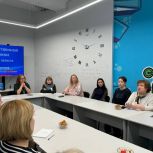 В Ульяновской области «Единая Россия» провела женский мастер-класс «Родители и дети»