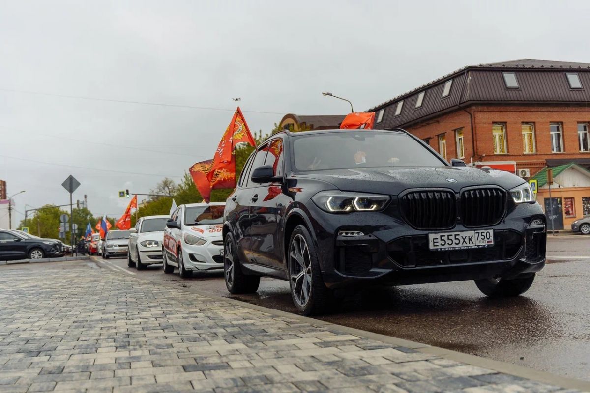 В Орехово-Зуевском округе состоялся автопробег в честь 79-й годовщины  Победы в Великой Отечественной войне | 07.05.2024 | Подмосковье - БезФормата