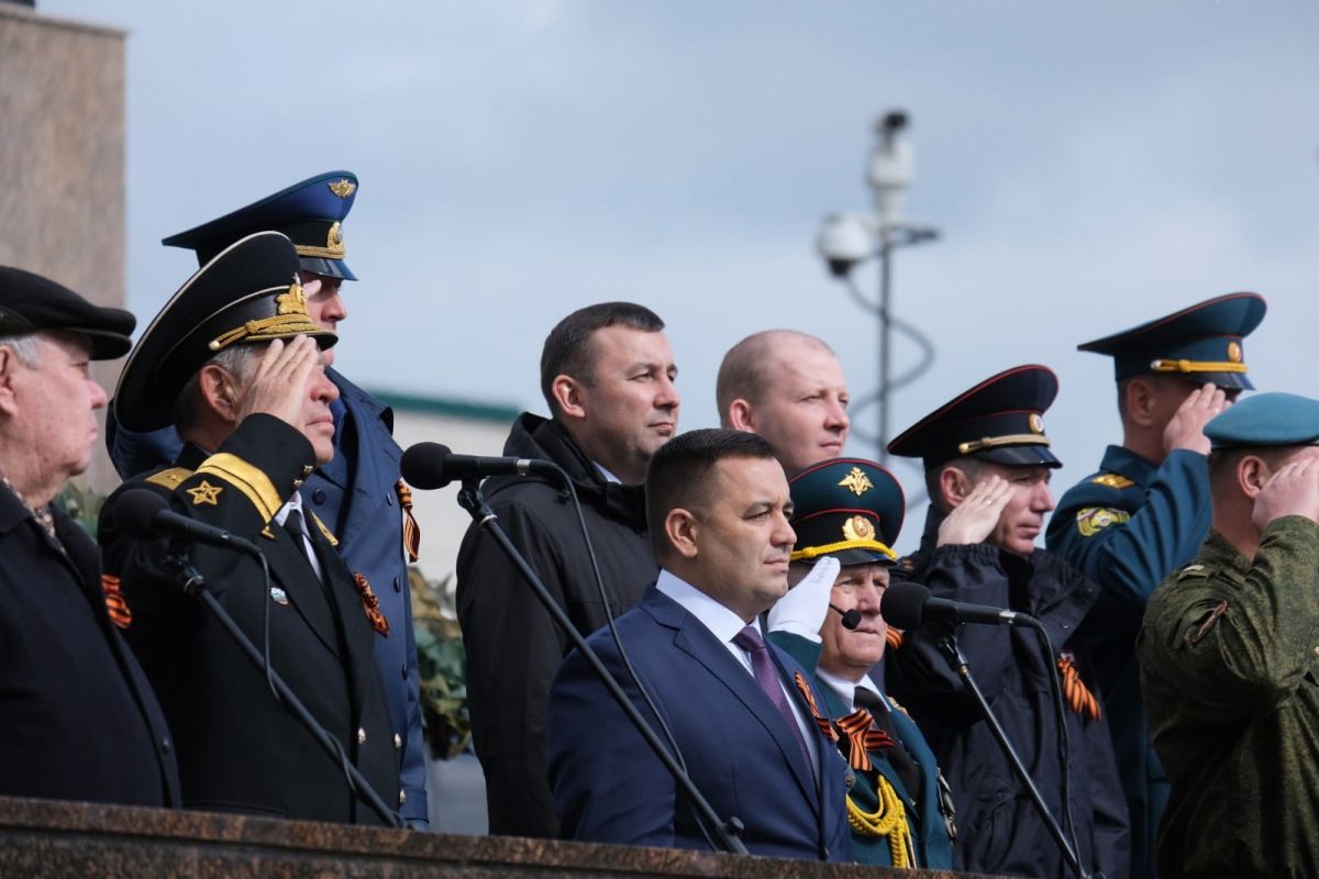 Стерлитамак присоединился к празднованию Дня Победы | 09.05.2024 | Новости  Уфы - БезФормата