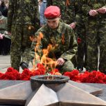Вечный огонь зажгли в Локне