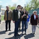 «Единая Россия» и Эдгард Запашный передали гуманитарную помощь донецкому приюту для бездомных животных