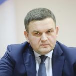 Сергей Перминов поздравил ленинградцев с Днем Победы