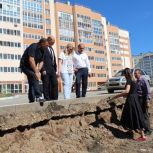 В городе Октябрьский благоустраивают сразу три парка