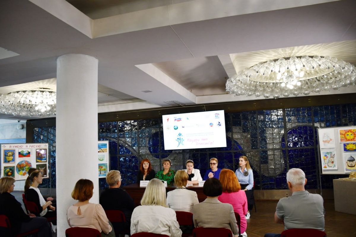 В ДКР прошла пресс-конференция в преддверии подведения итогов конкурса «Подари мне детство»
