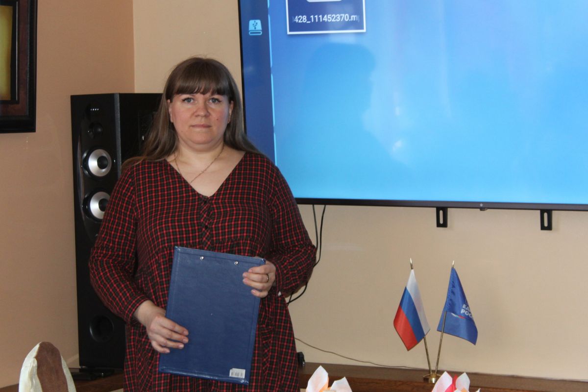 В Шенкурске хранят память об истории и праздничные первомайские  традиции общества