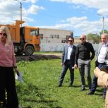 В парке города Октябрьский установят шезлонги