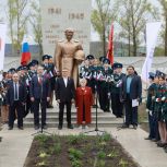 В преддверии Дня Победы, в поселке Магнитка после реставрации открылся мемориальный комплекс