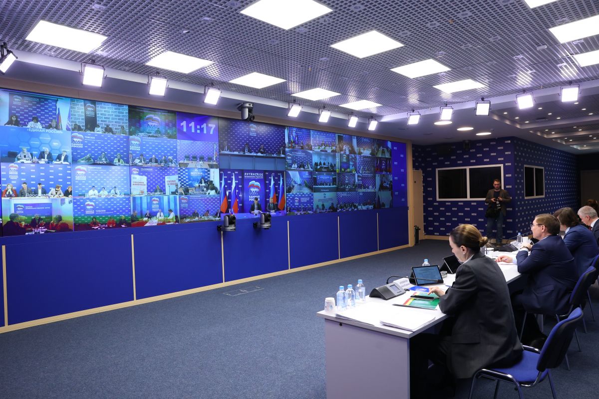 «Единая Россия» и Минпросвещения провели Всероссийский штаб по капремонту и строительству учреждений образования