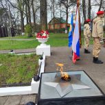 Партийцы приняли участие в торжественных мероприятиях к 80-летию Великой Победы