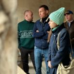 Александр Легков проинспектировал ход капитального ремонта школы в Сергиево-Посадском городском округе