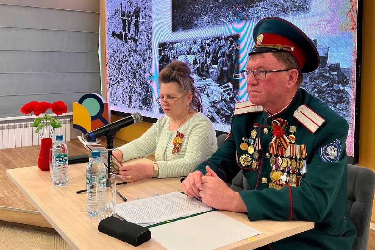 В Губкинском провели Международную акцию «Читаем детям о Великой Отечественной войне»