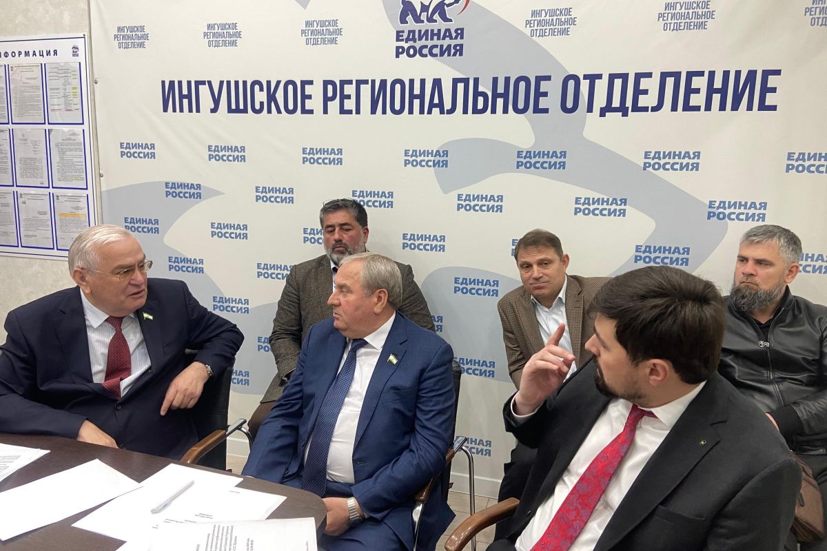 «Единая Россия» и Минпросвещения провели Всероссийский штаб по капремонту и строительству учреждений образования