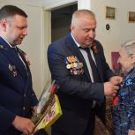 Глава города Троицк, член партии «Единая Россия» Дмитрий Гатов поздравил с наступающим праздником детей погибших участников ВОВ