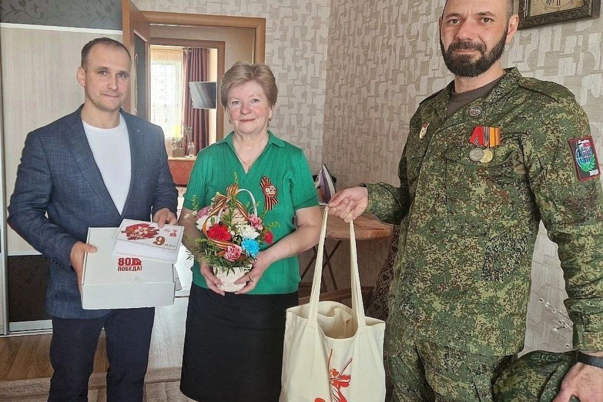 «Единая Россия» поздравила ветеранов Великой Отечественной войны с наступающим Днём Победы