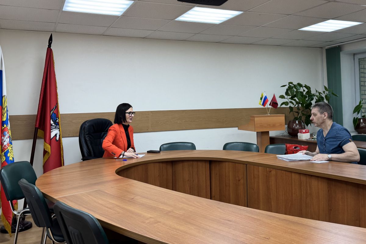 Татьяна Буцкая рассказала, как установить шлагбаум во дворе МКД